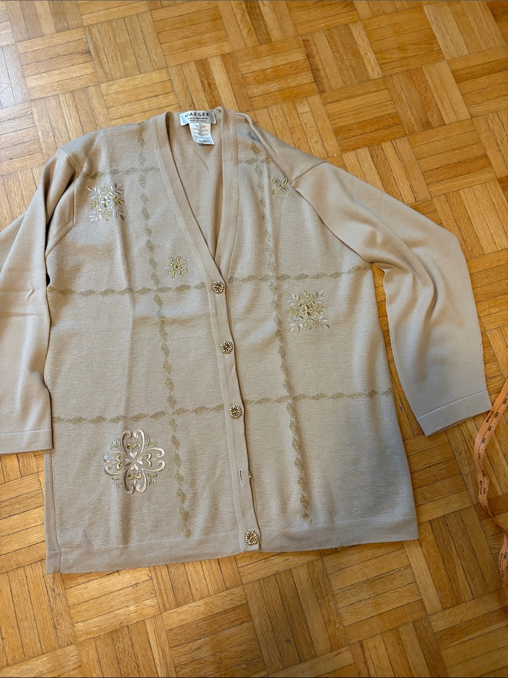 Jaeger Beige Embroidered Button-Front Women's Cardigan Sweater